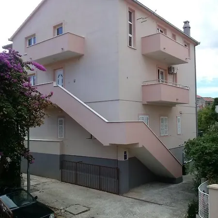 Vendégház Belas
