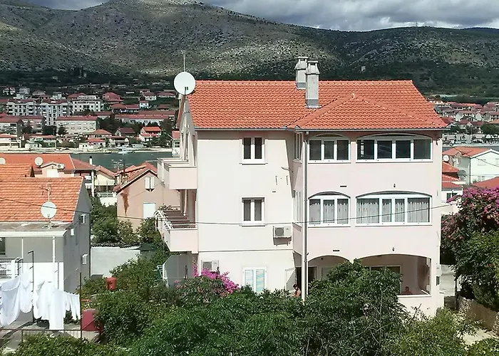 Belas 게스트하우스 트로기르