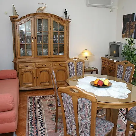 Guest house Belas