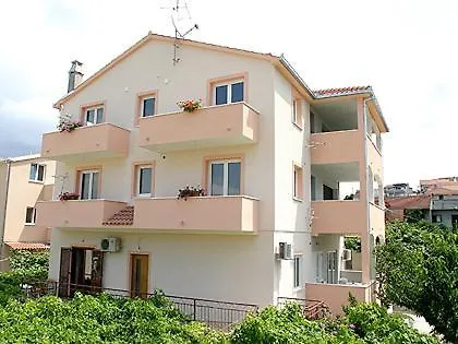 Belas Trogir